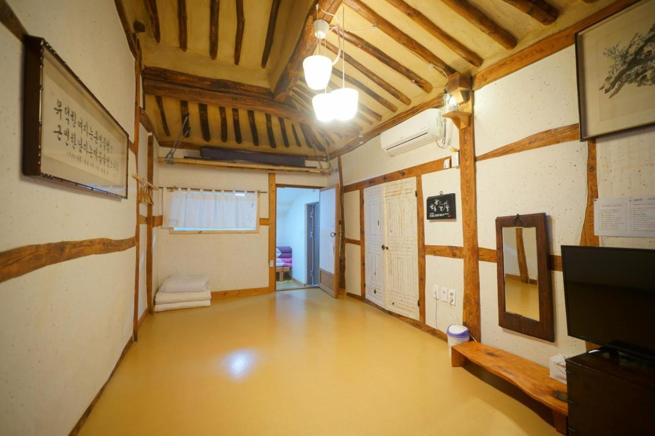 Hanok Madang Jeonju Exterior photo