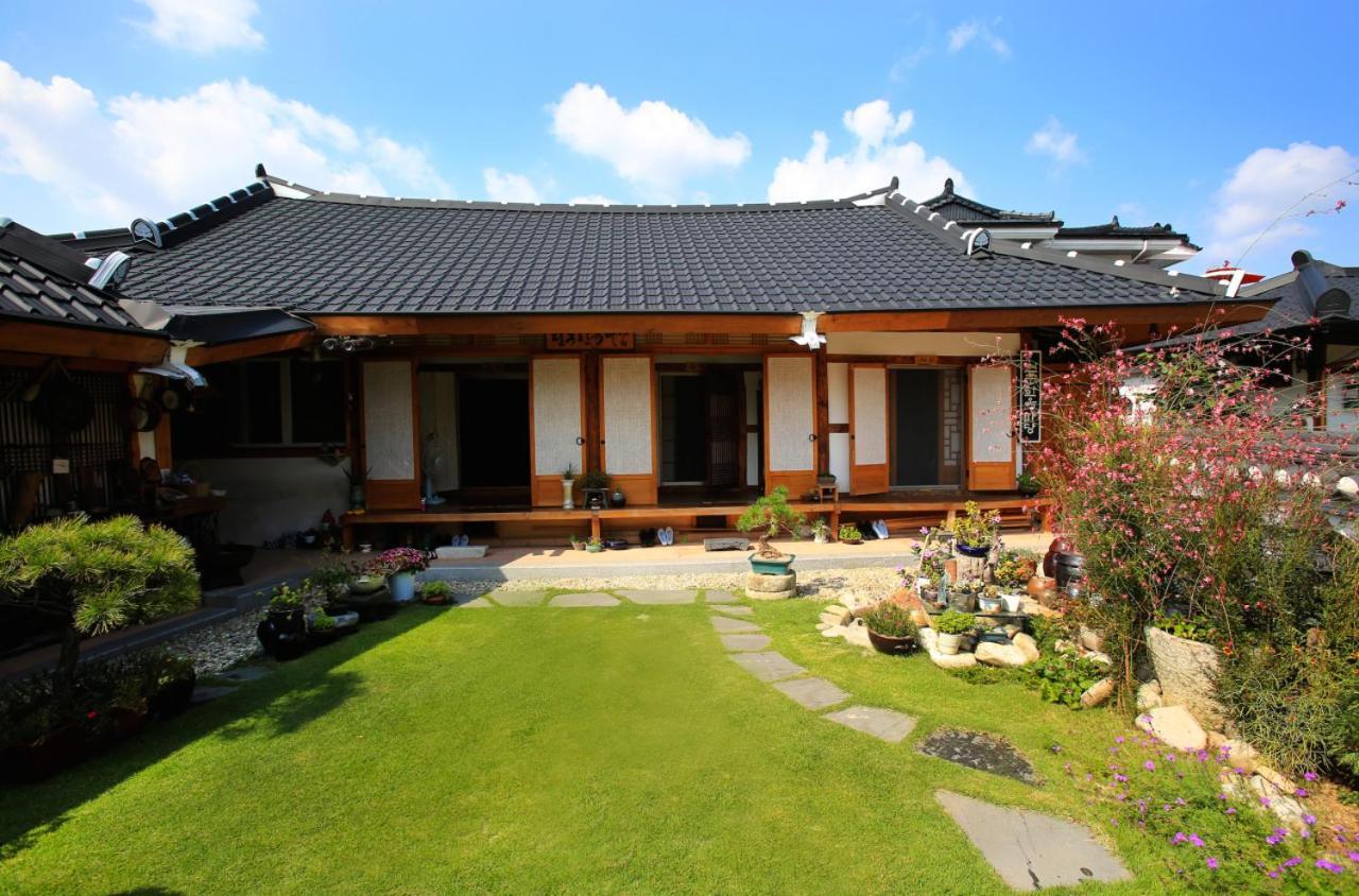 Hanok Madang Jeonju Exterior photo