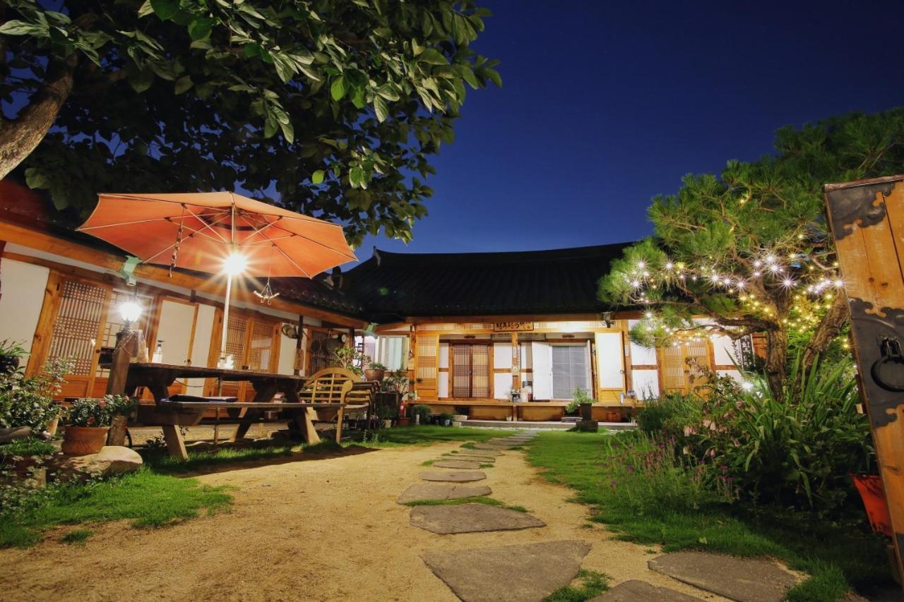 Hanok Madang Jeonju Exterior photo