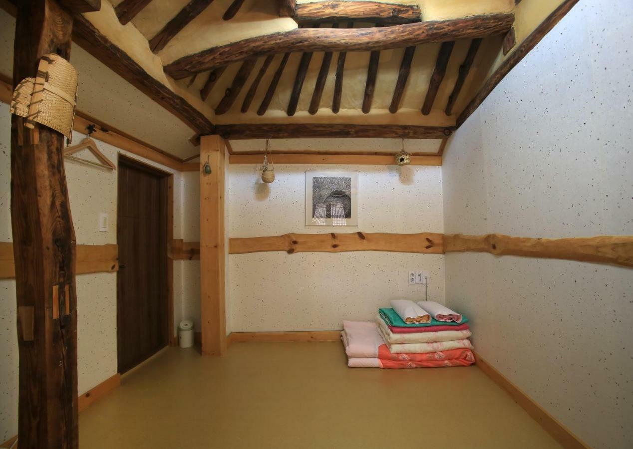 Hanok Madang Jeonju Exterior photo