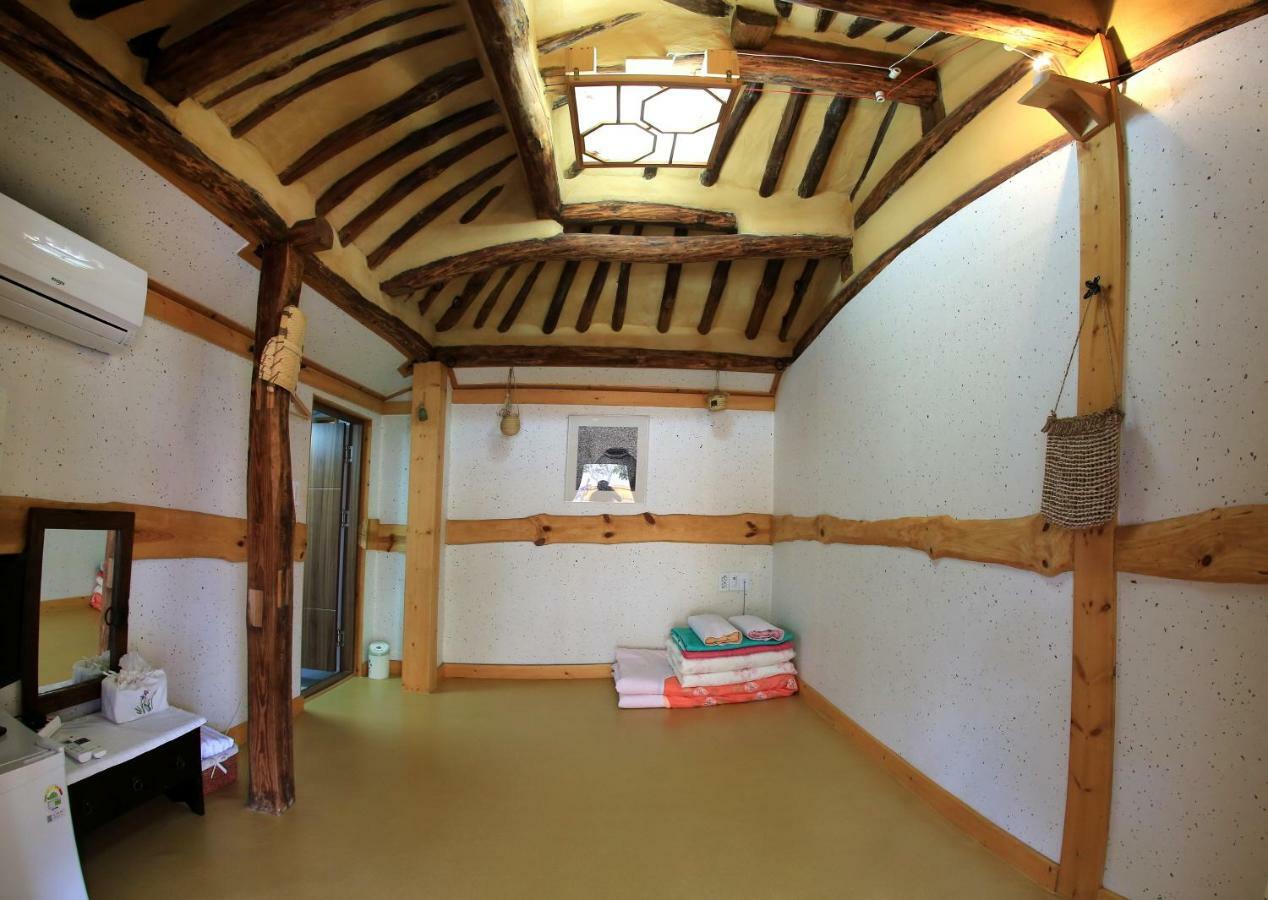 Hanok Madang Jeonju Exterior photo