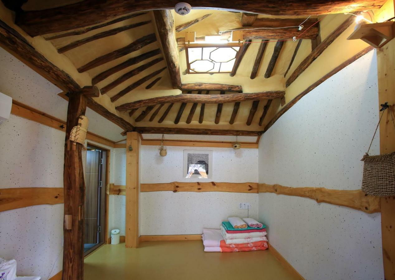 Hanok Madang Jeonju Exterior photo